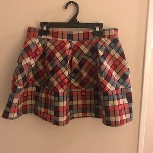 Plaid Mini Skirt - SIZE MEDIUM - Like New